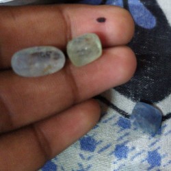 सेलॉन नीलम